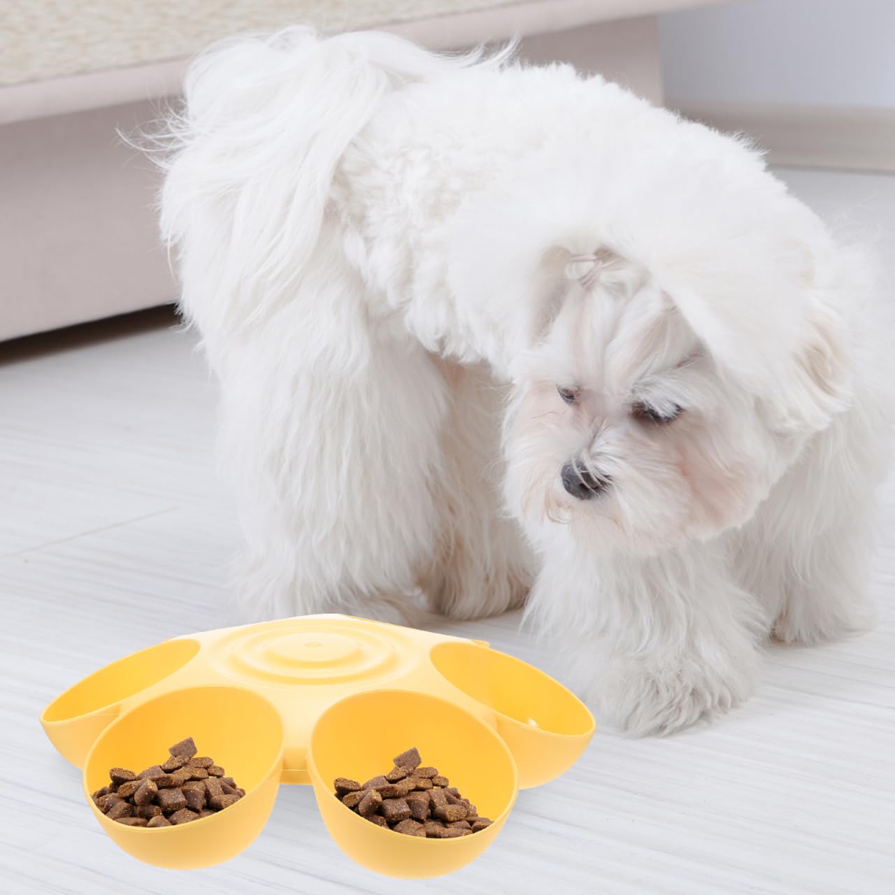 POPETPOP yellow feeder color helps easy locating during busy mornings.