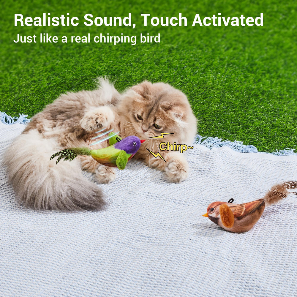 Potaroma chirping bird toy closeup highlights feathers and 3D fur for durability and appeal.