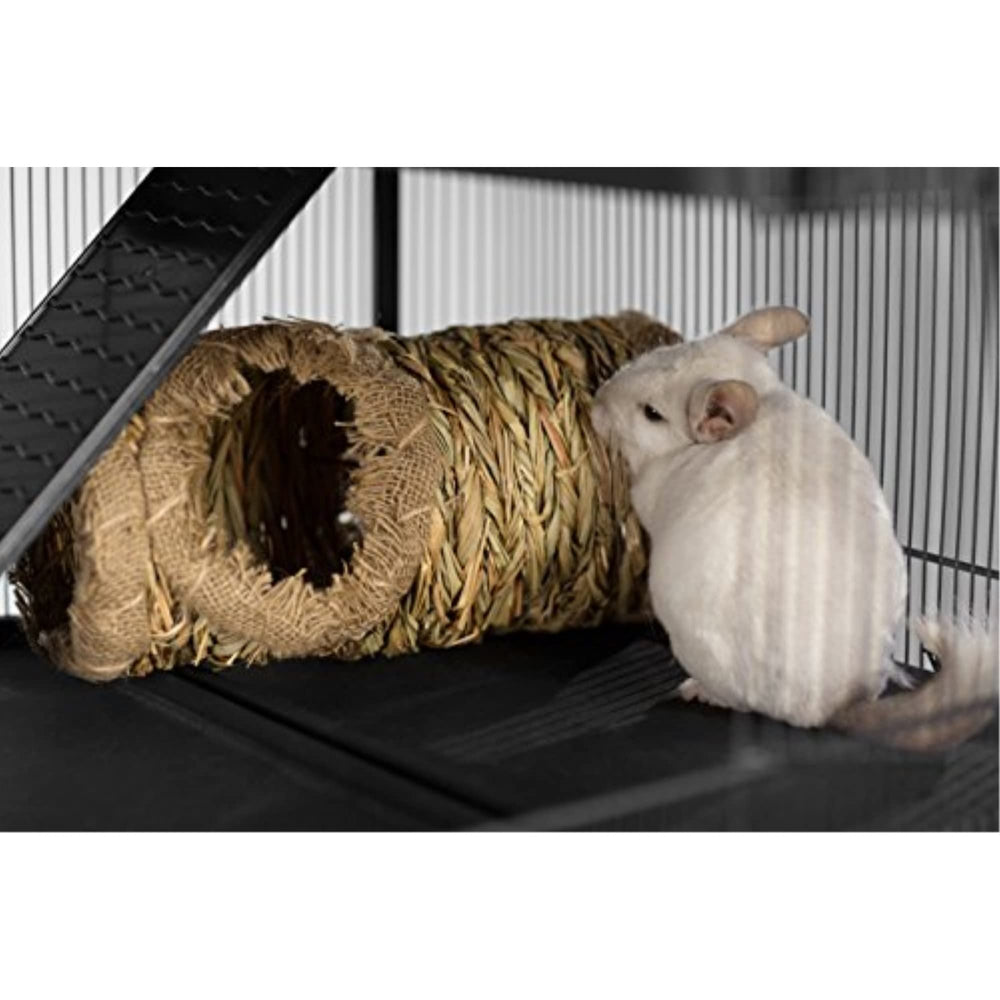 Prevue Hendryx Grass Tunnel play scene promotes nesting and cozy retreats