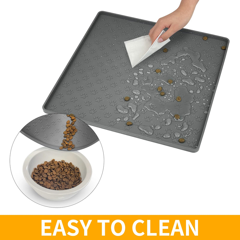 Ptlom placemat is dishwasher-safe for quick maintenance.