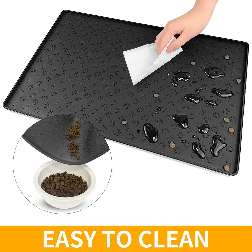 Ptlom pet placemat in black blends with kitchen decor.