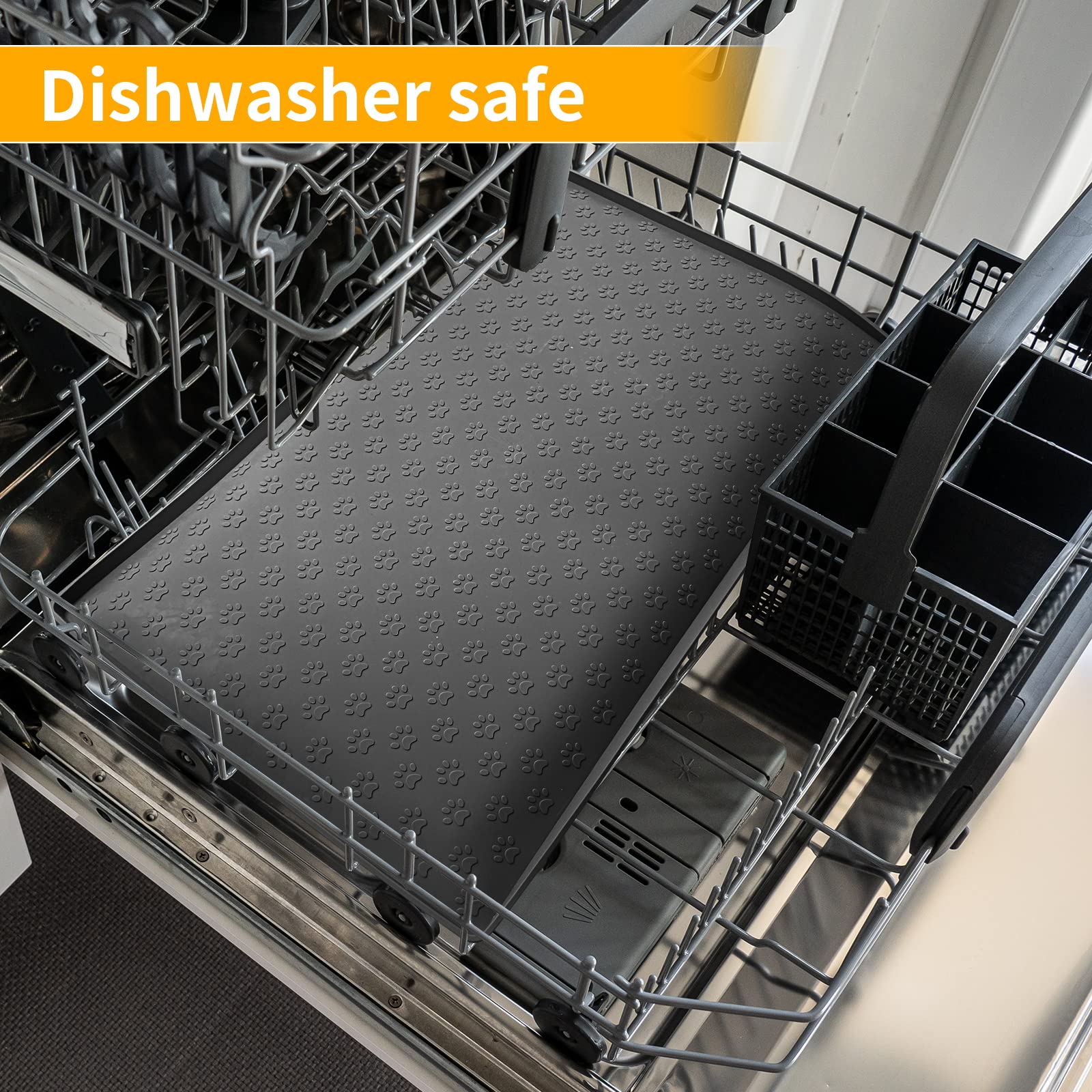 Ptlom pet placemat portable and easy to store.