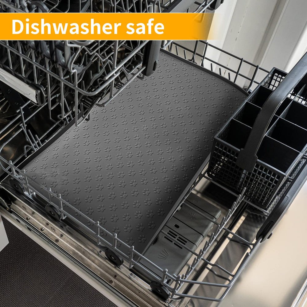 Ptlom pet placemat portable and easy to store.