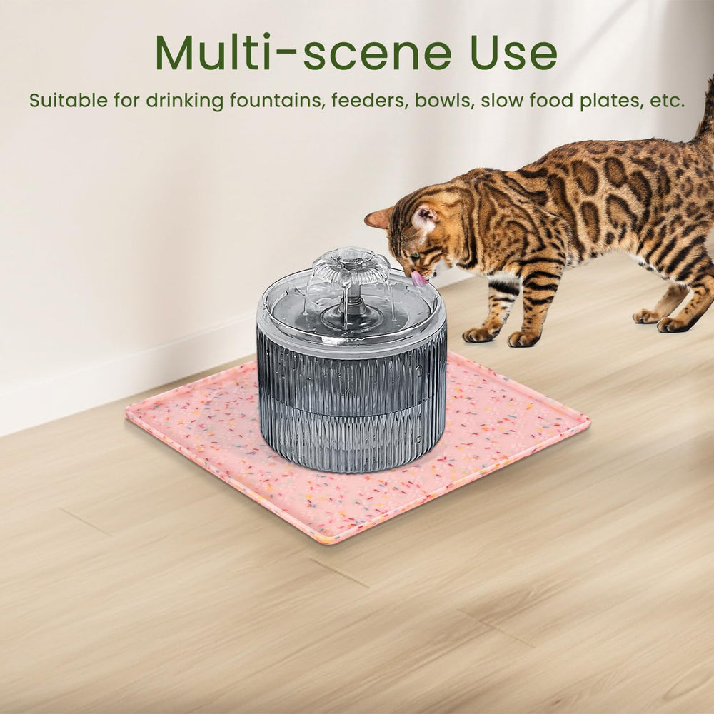 Ptlom two-bowl-capacity mat fits dogs and cats of all sizes.