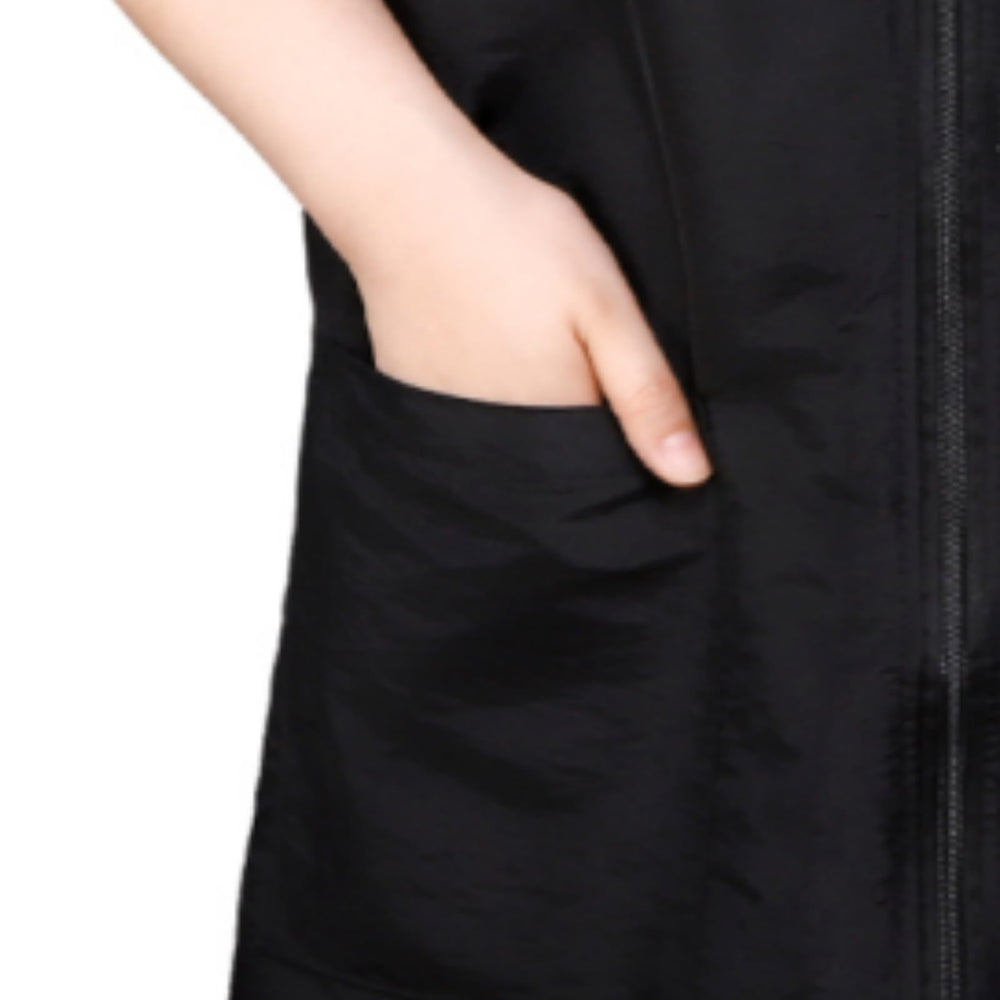 Pumtus waterproof pet grooming workwear fabric texture close-up shows soft, durable material.
