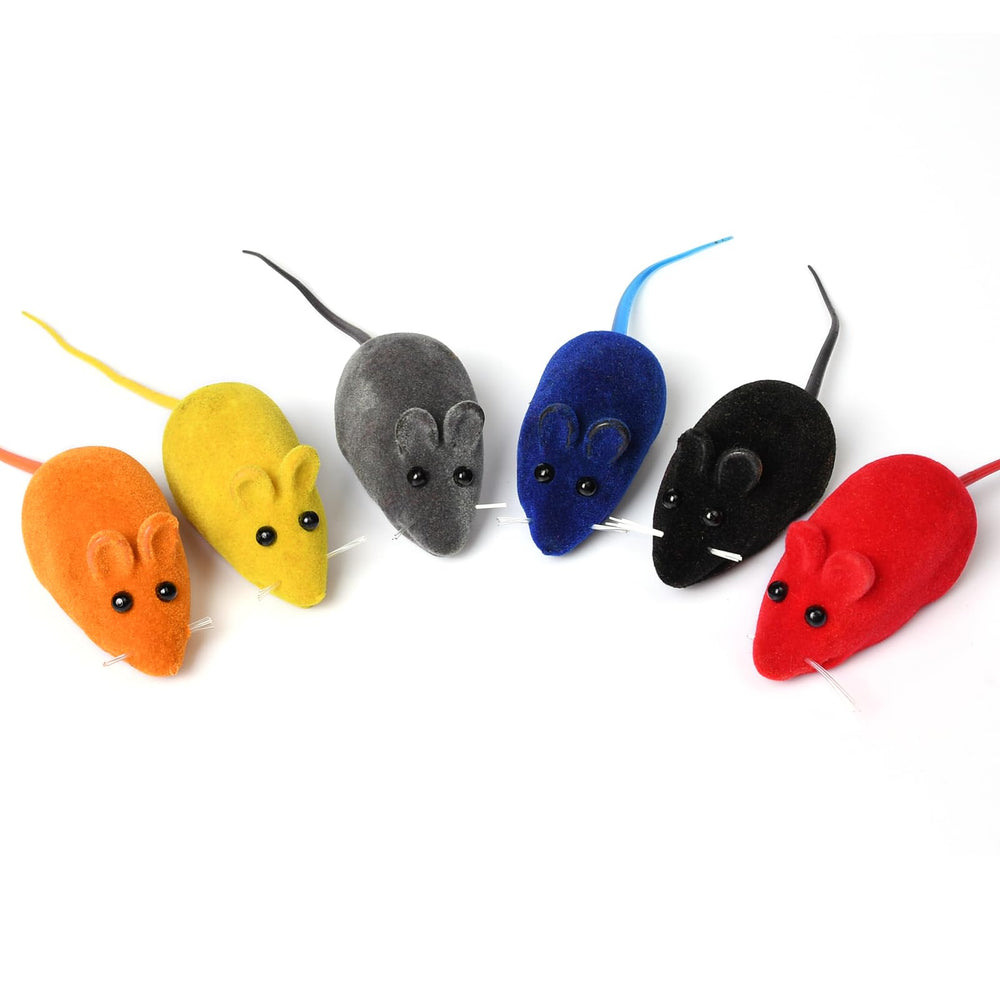 Pumwoy squeaker-closeup shows durable plastic with velvet finish for long-lasting play