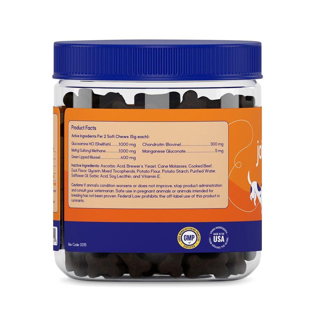 PupGrade beef-flavored chews dog enjoying taste and joint comfort.