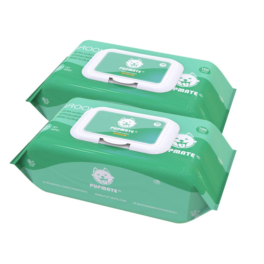 PUPMATE natural pet grooming wipes box front for quick outdoor cleaning.