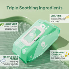 PUPMATE wipes material close-up shows triple-layer durability for pets.
