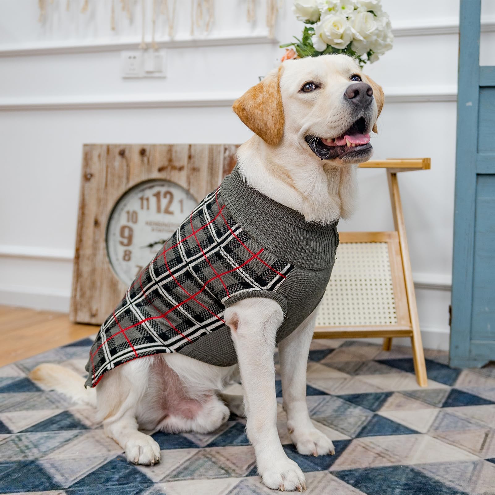 PupTeck suéter-cuadros gris para paseos formales y diarios.
