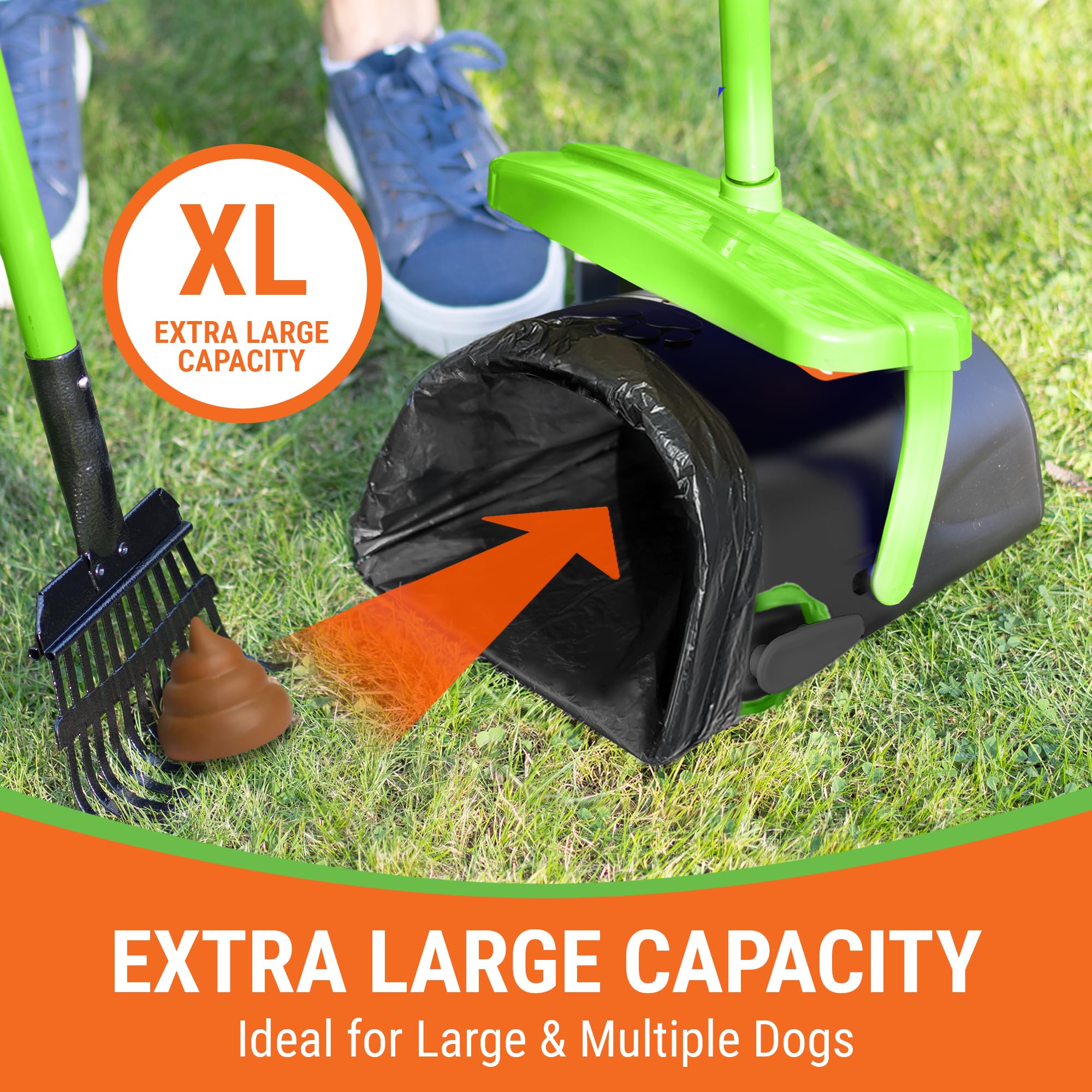 Pupzle pooper scooper with rake feature for efficient cleanup