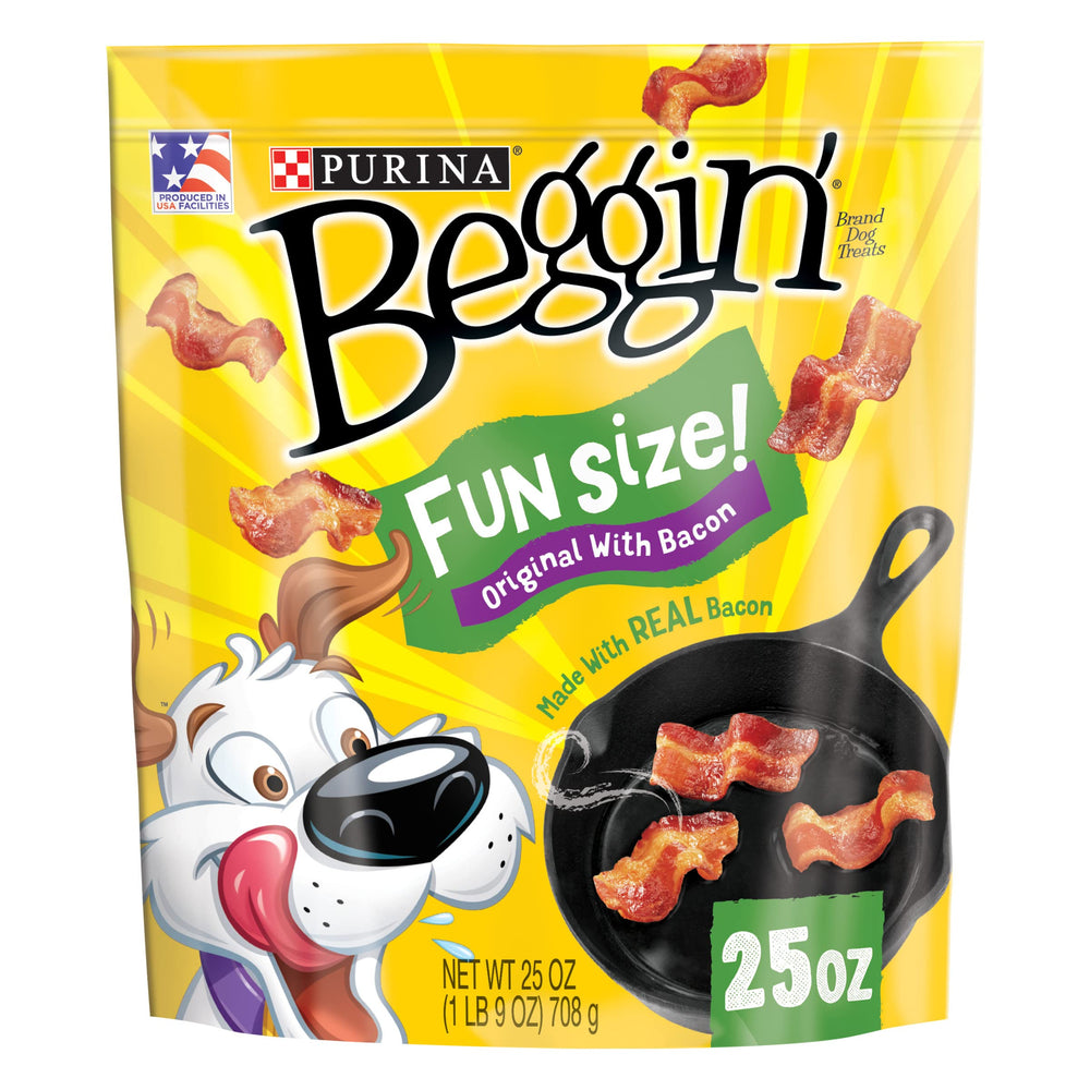 Purina Beggin' Fun Size bacon flavor pouch shows real meat rewards for dogs.