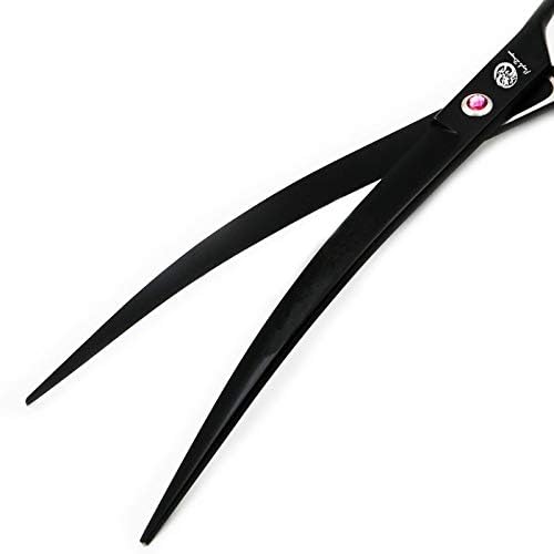 Purple Dragon left-handed use demonstrates versatile design for balanced, fatigue-reducing grooming