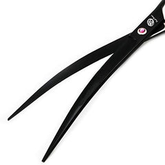 Purple Dragon left-handed use demonstrates versatile design for balanced, fatigue-reducing grooming