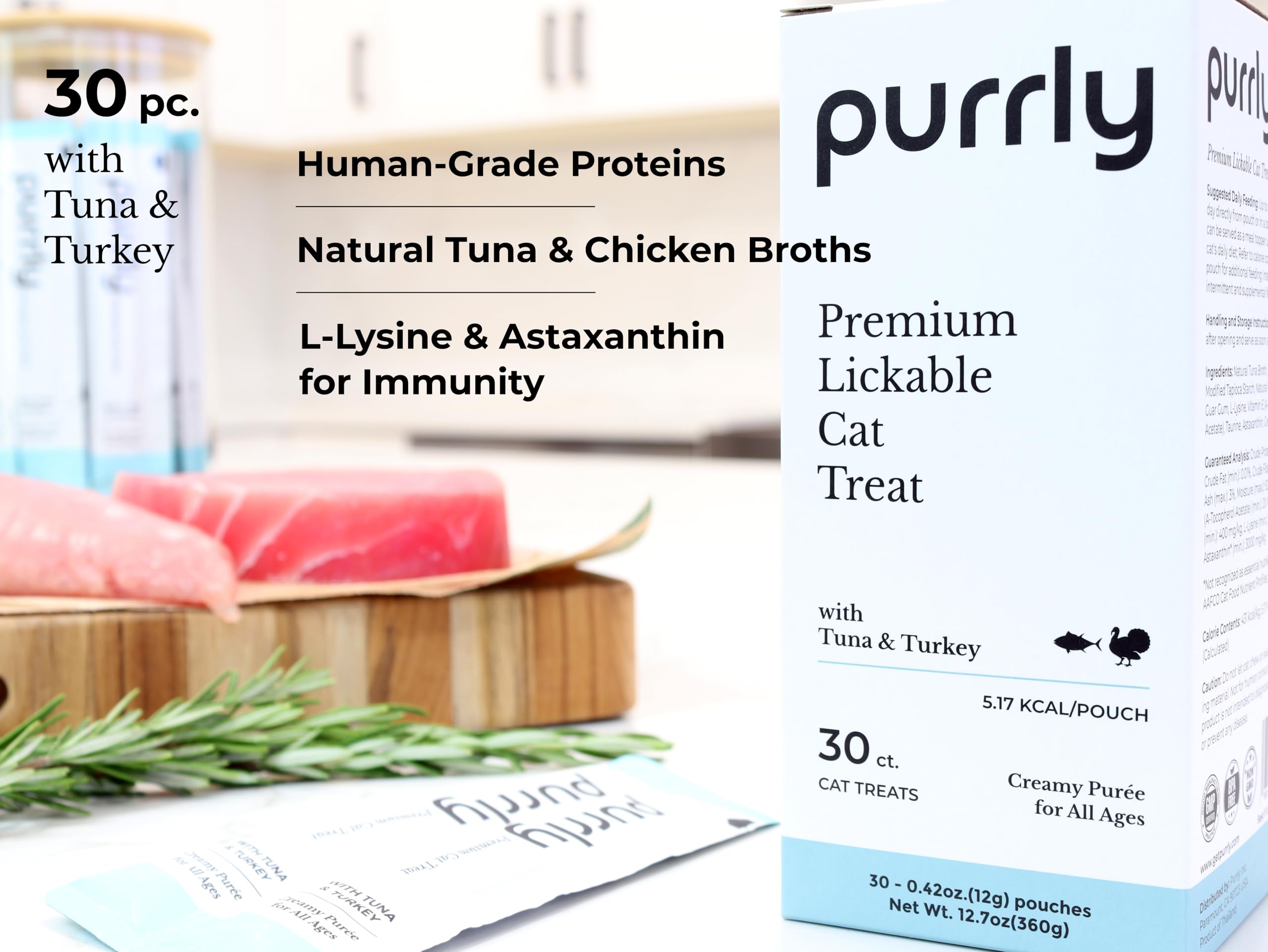 Purrly lickable broth aroma image highlighting chicken and fish base.