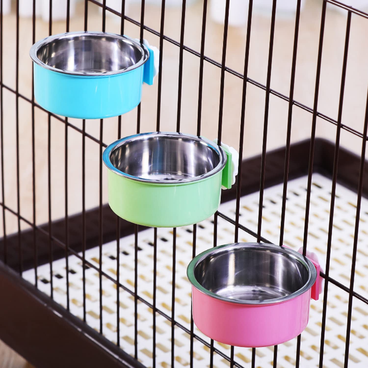 QIYADIN compact setup suitable for small pets in crates.