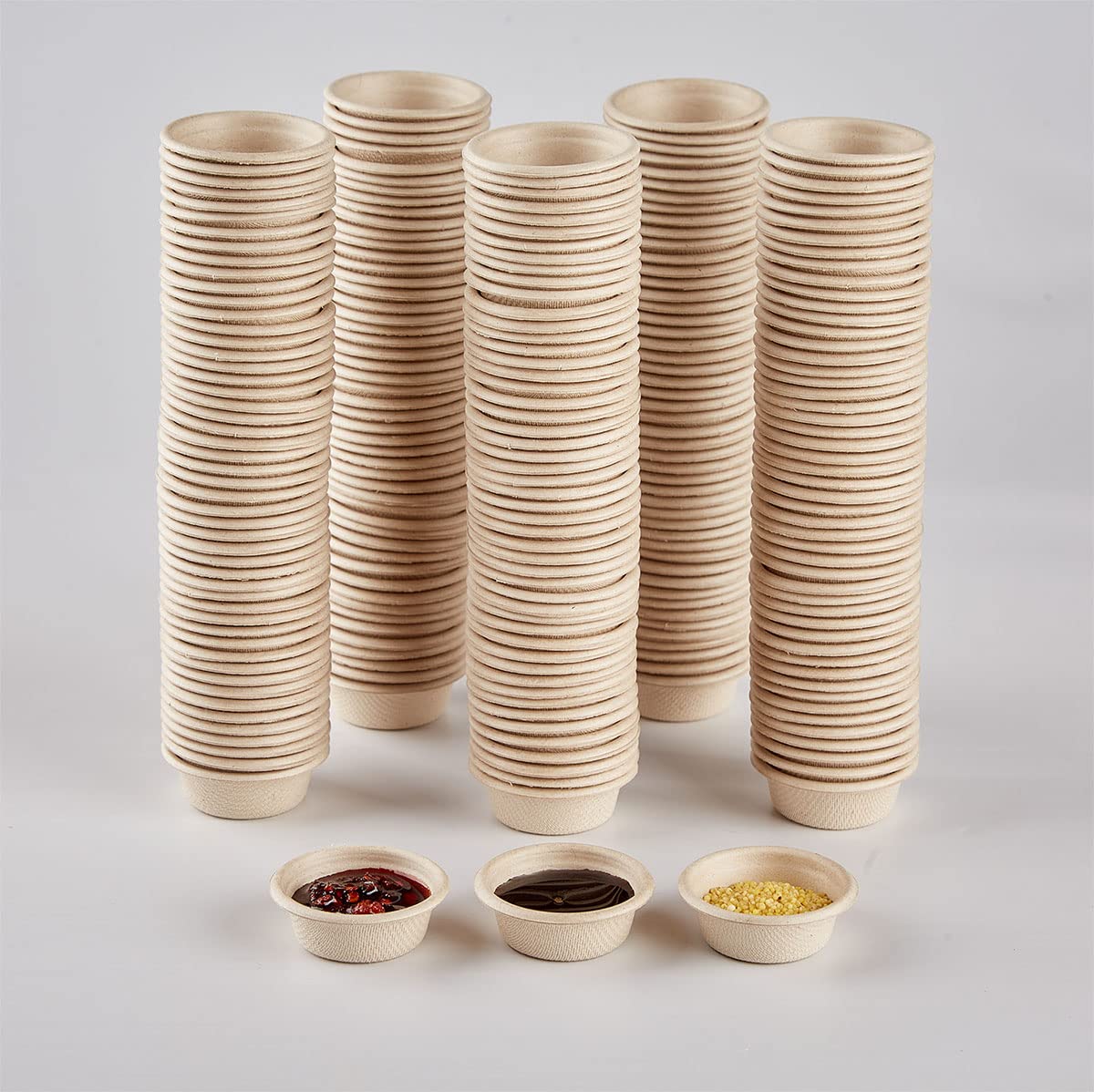 QIHYCUF plant-fibers-material cups provide eco-friendly, durable feeding for geckos.