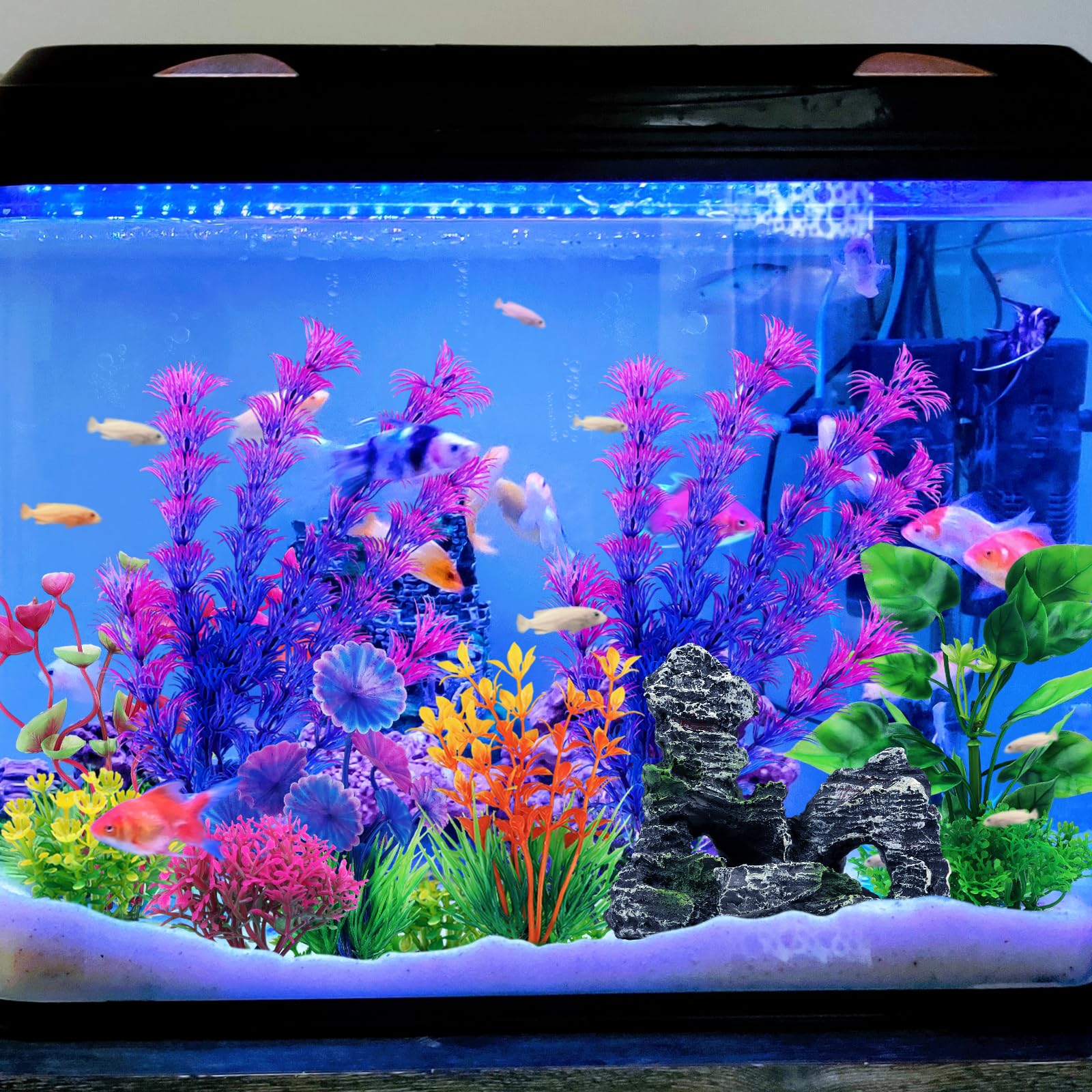 QUOZUO fish tank decor setup-2—varied heights create layered underwater scenery.
