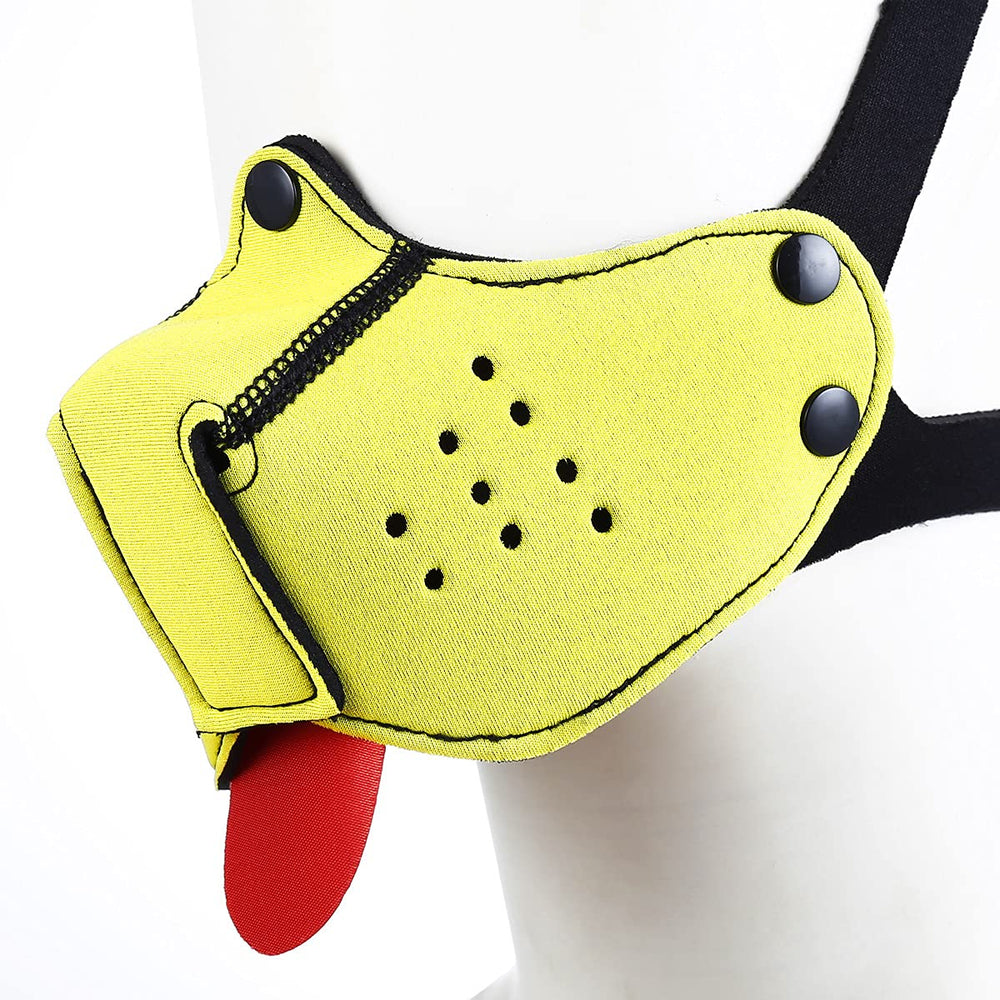 QUYUWOWO neoprene puppy-face muzzle hood buckle close-up emphasizes easy size adjustment