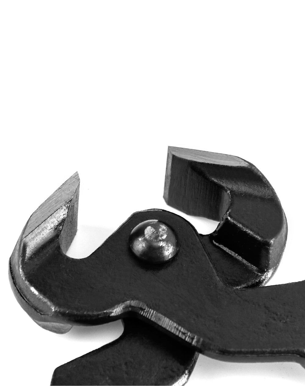 QWORK Hoof Nipper 14inch durable steel construction stands up to tough workloads.