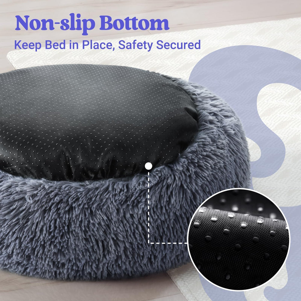 Rabbitgoo donut bed paw-kneading plush filling invites calm lounging.