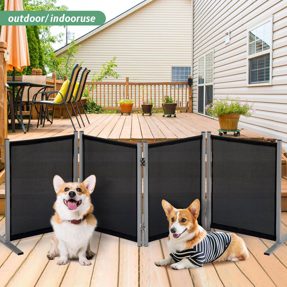 RANTILA dog gate in hallway demonstrates safe passage for pets.