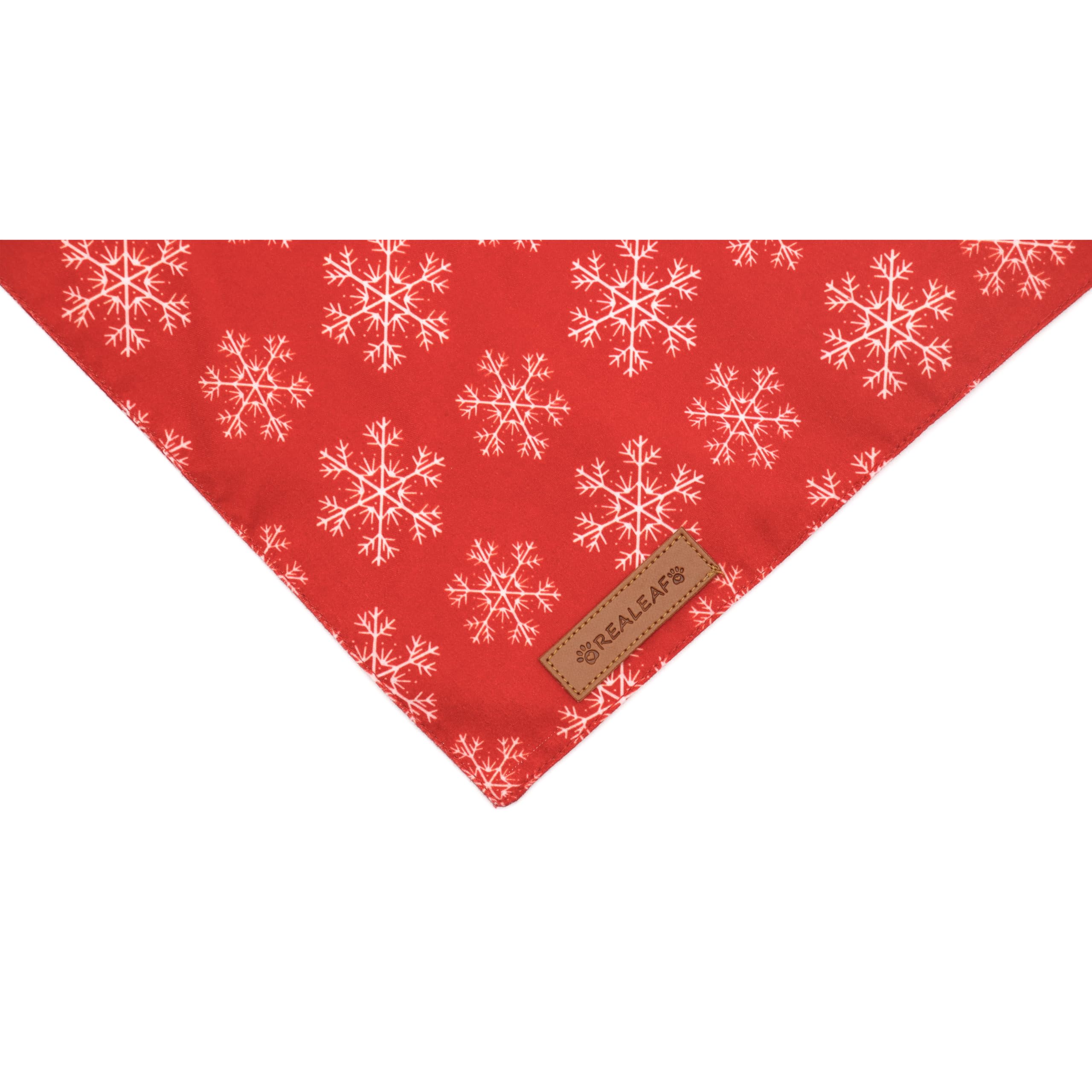 Realeaf Christmas cat bandana dual-layer fabric closeup emphasizes pet comfort and durability