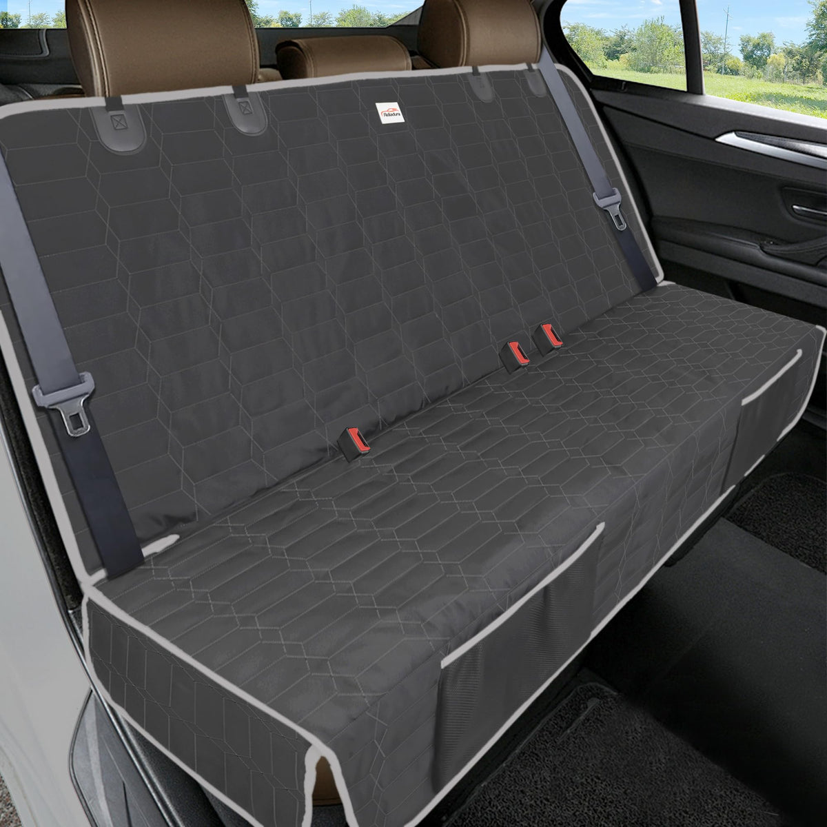 Reliadura Relidura back-seat cover waterproof protects upholstery from spills and mud.