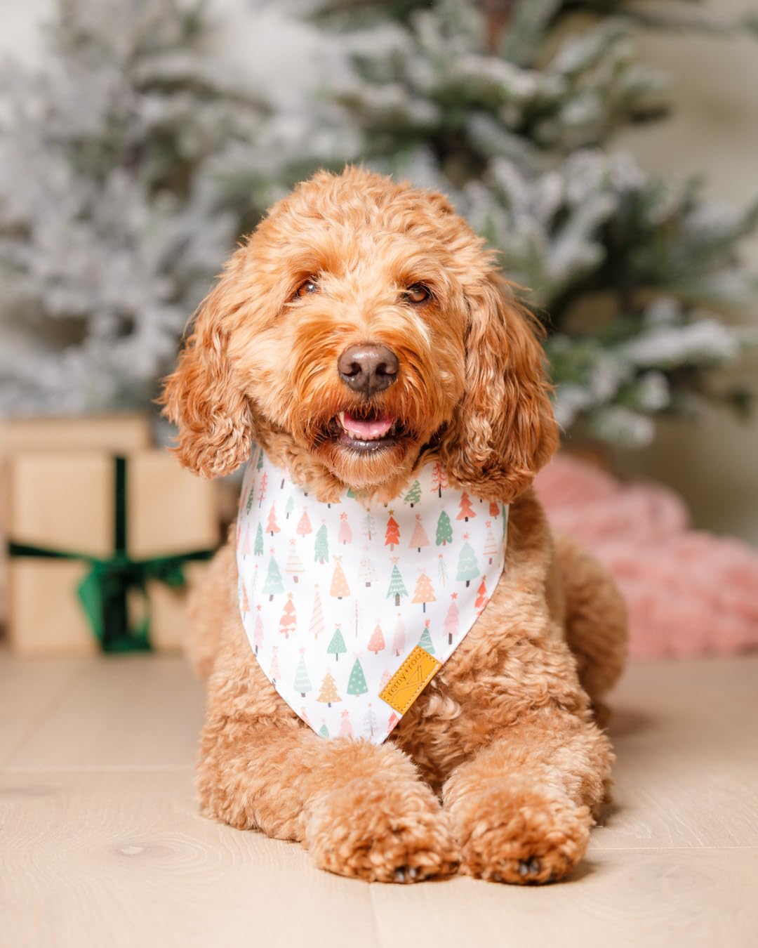 Remy+Roo cooling fabric for warm-weather wear and day-long comfort.