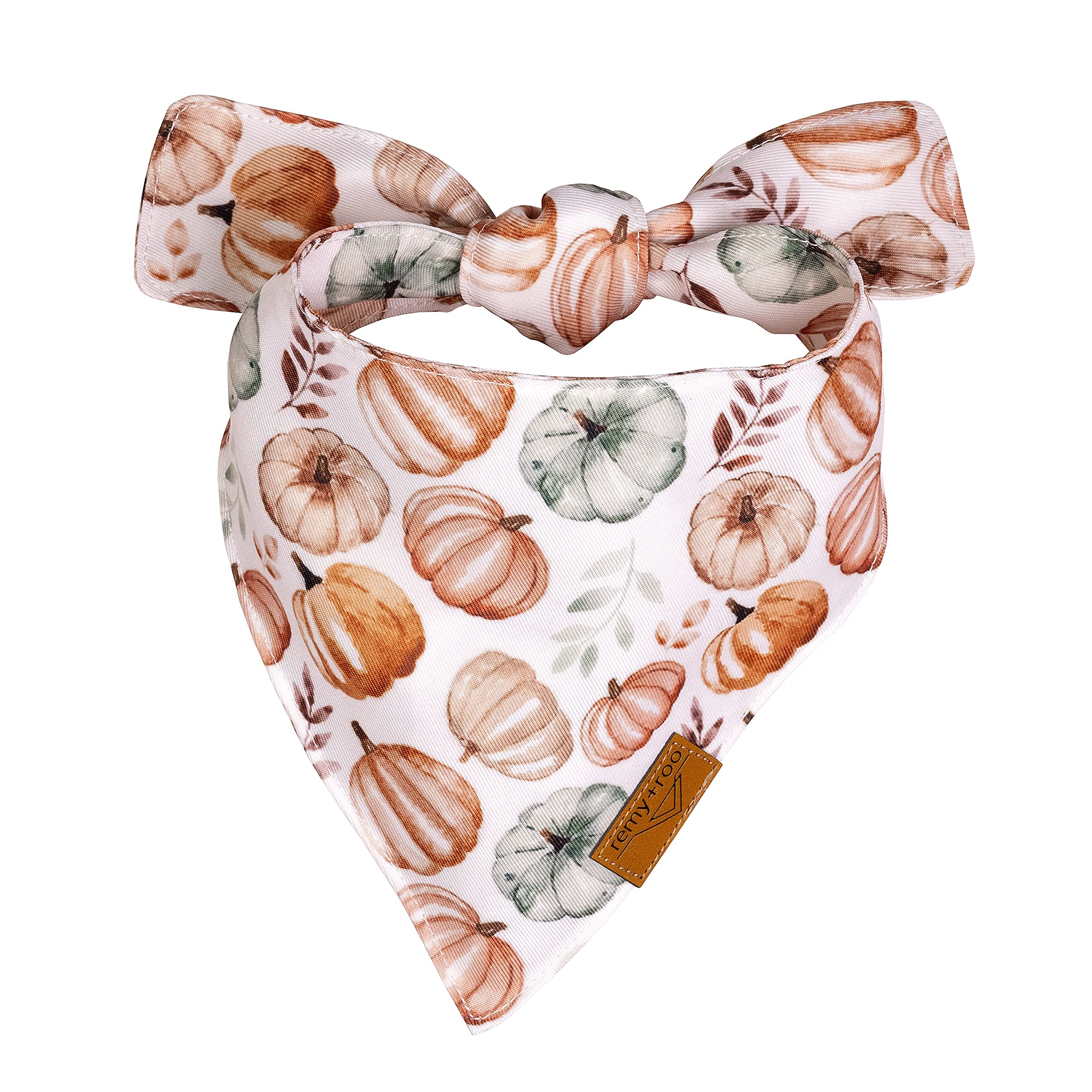Remy+Roo amber-set folded demonstrates compact, easy-care fall accessory