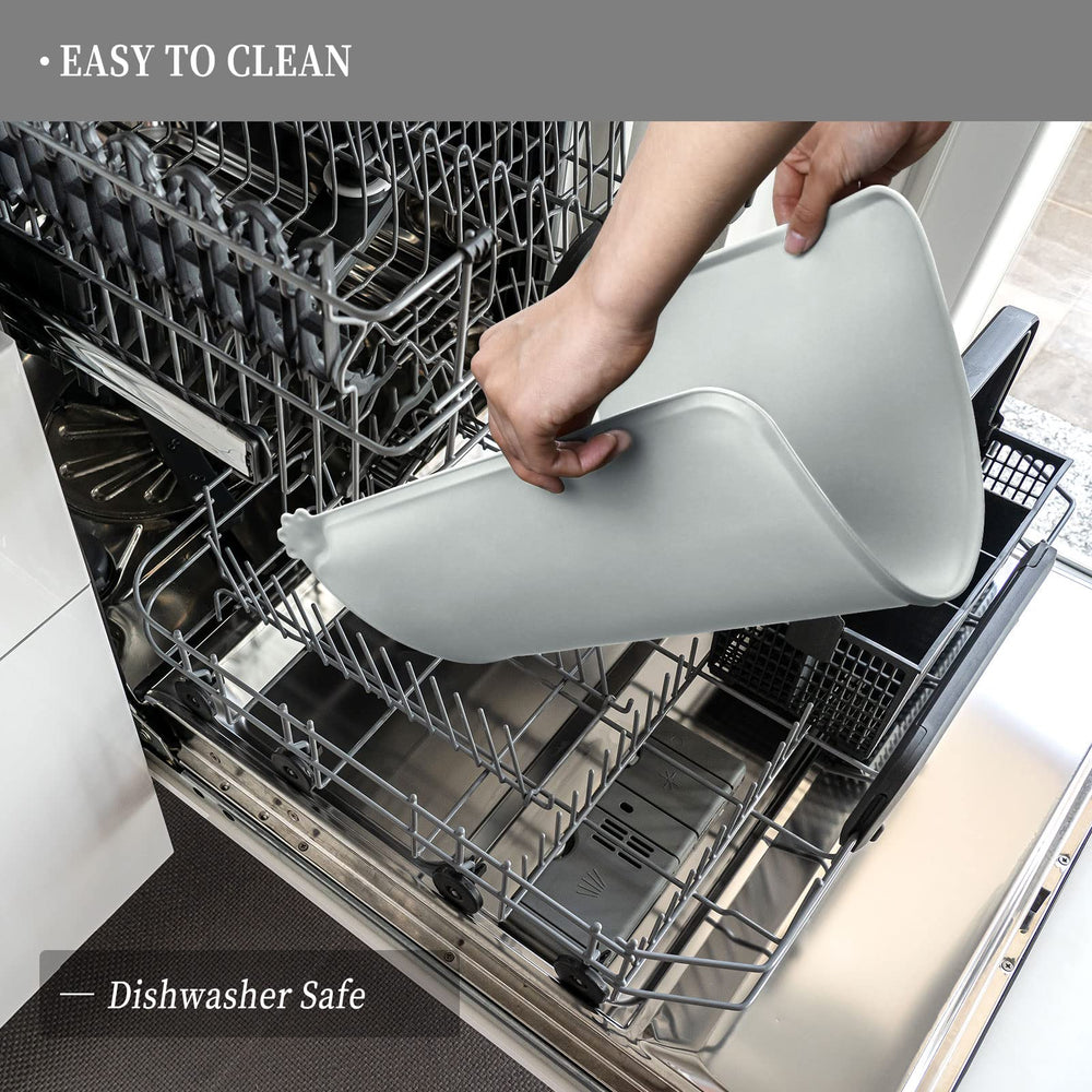 Reopet mat available in five sizes for puppies to large dogs.