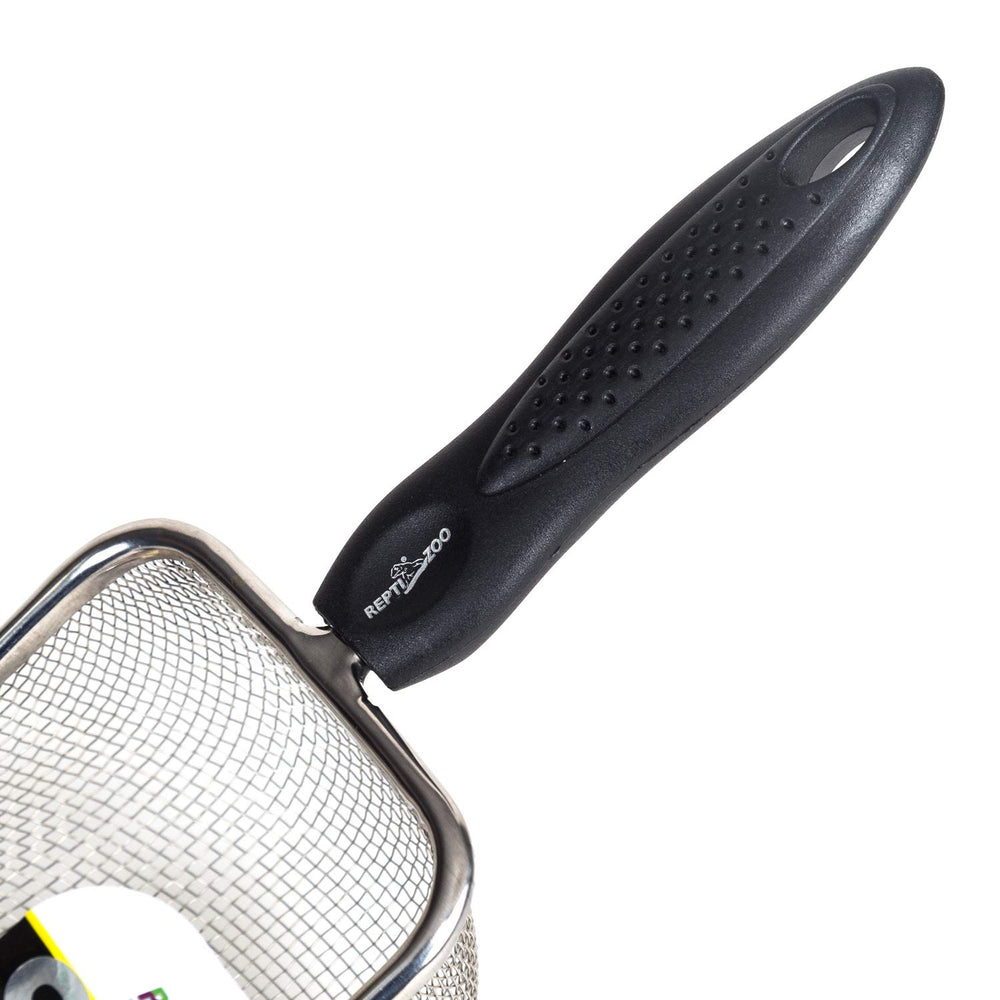 REPTI ZOO fine mesh close-up highlights dense holes for easy waste removal.