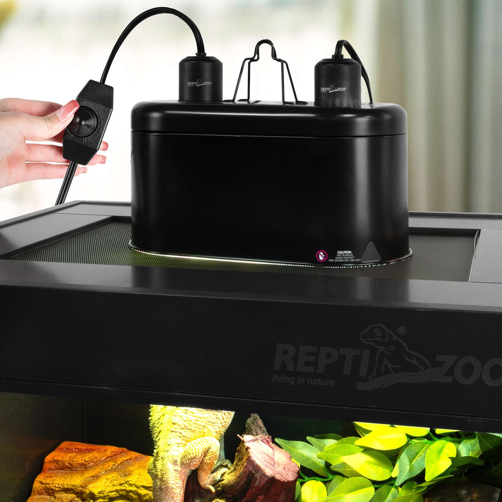 REPTI ZOO Terrarium-ready fixture integrates smoothly into habitats.