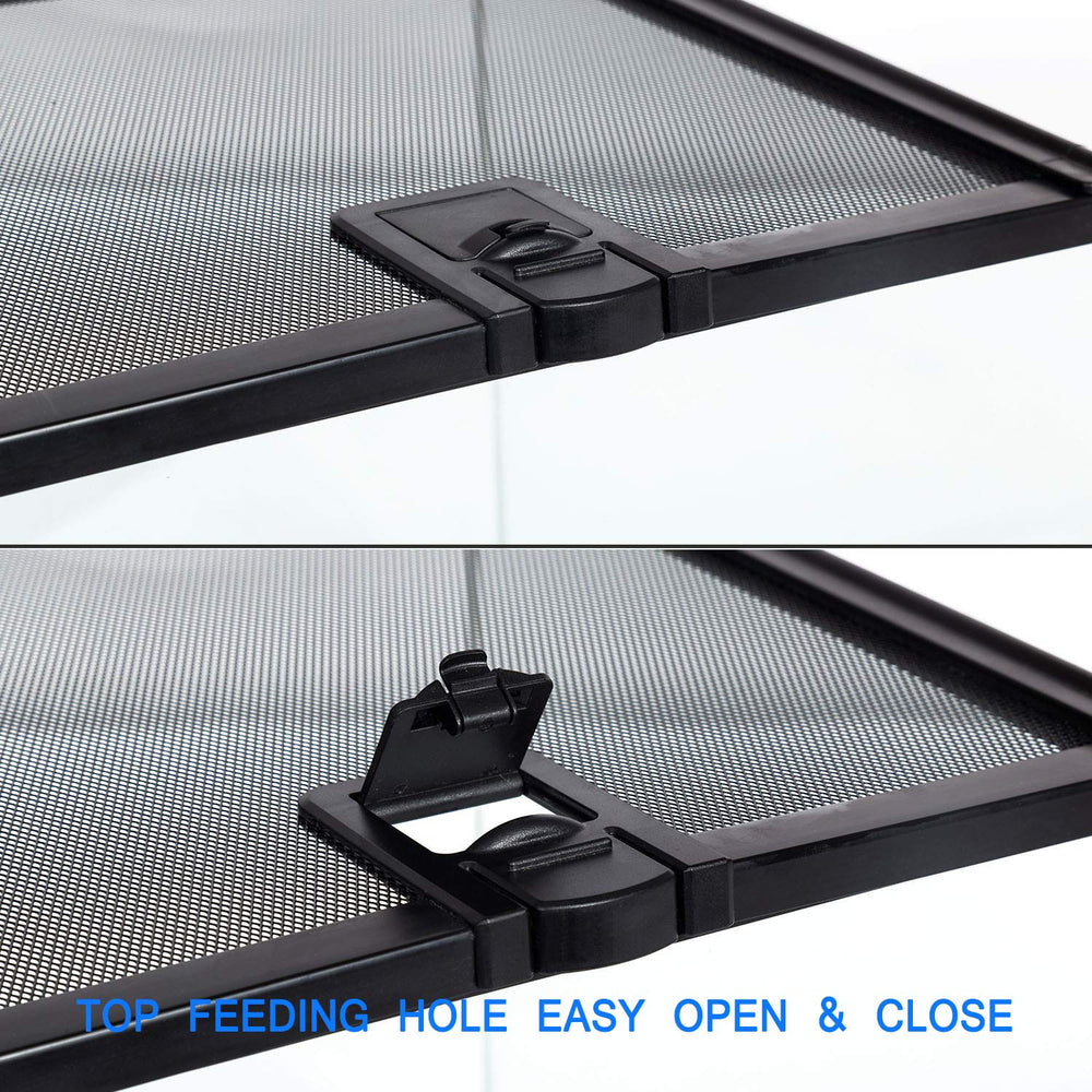 REPTI ZOO top ventilation mesh enhances airflow while keeping inhabitants secure.
