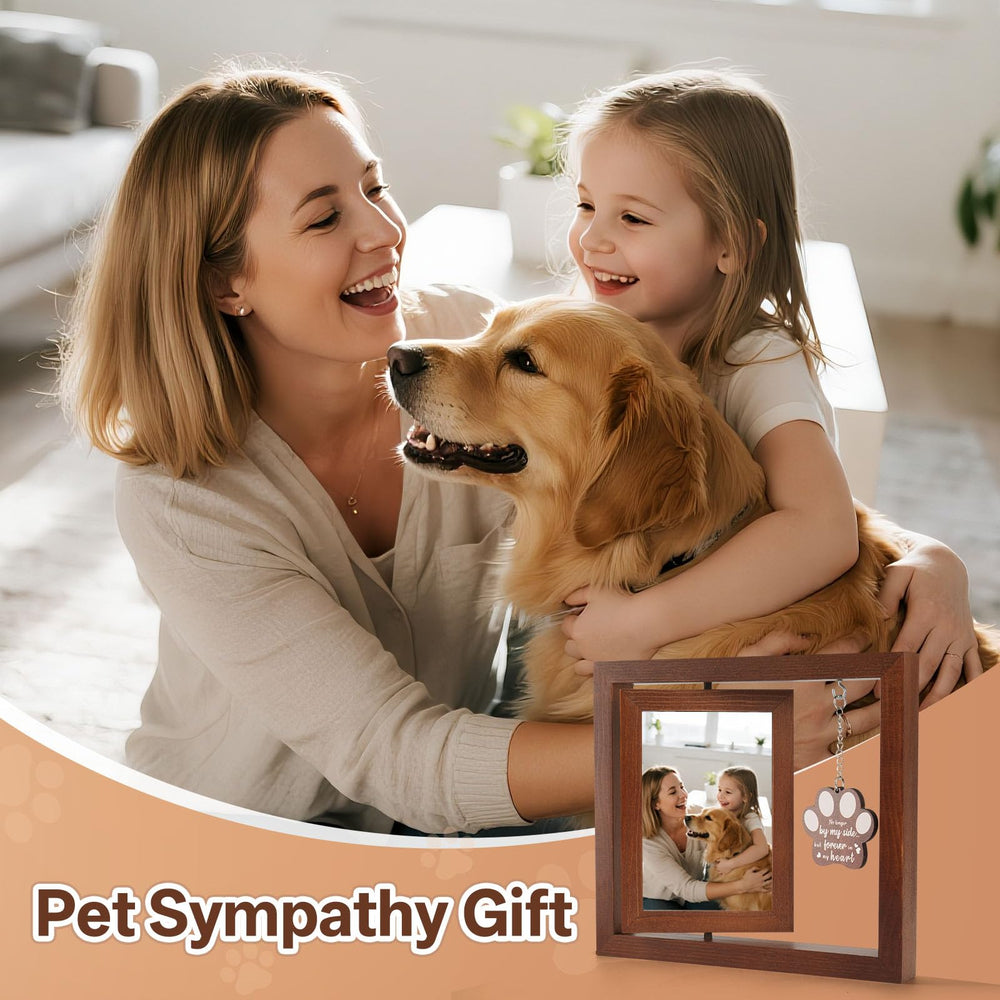 Ricalin wooden frame’s protective acrylic panels keep photos clear and safe.