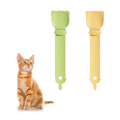 RILYSUN cat-strip-feeders pack open shows two-piece set for easy feeding