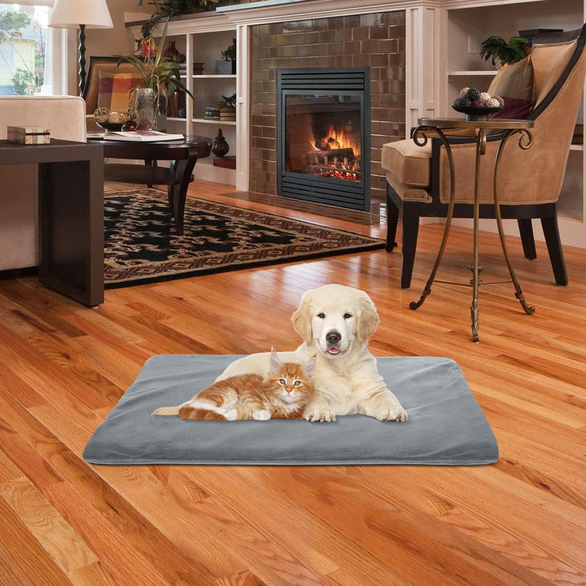 RIOGOO pet heating pad easy to clean by hand for hygienic warmth.