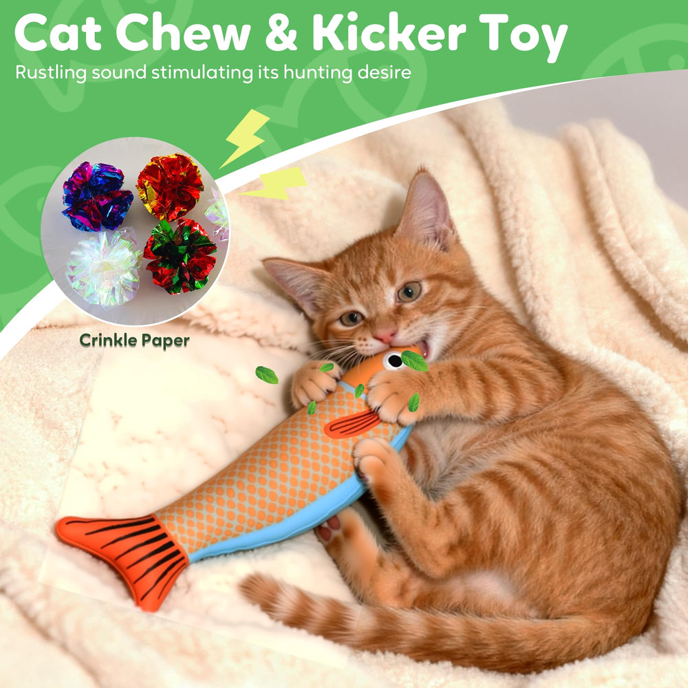 Rishoesu Catnip Toy Saury Fish kitten-play scenario showcasing crinkle sounds
