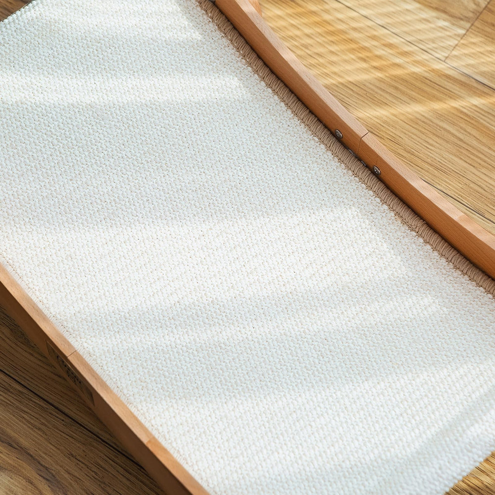 RizzQi 3-in-1 design combines hammock, bed, and scratcher in one piece.