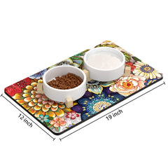 Rnivvi dog food mat shows absorbent suede surface soaking liquid quickly.