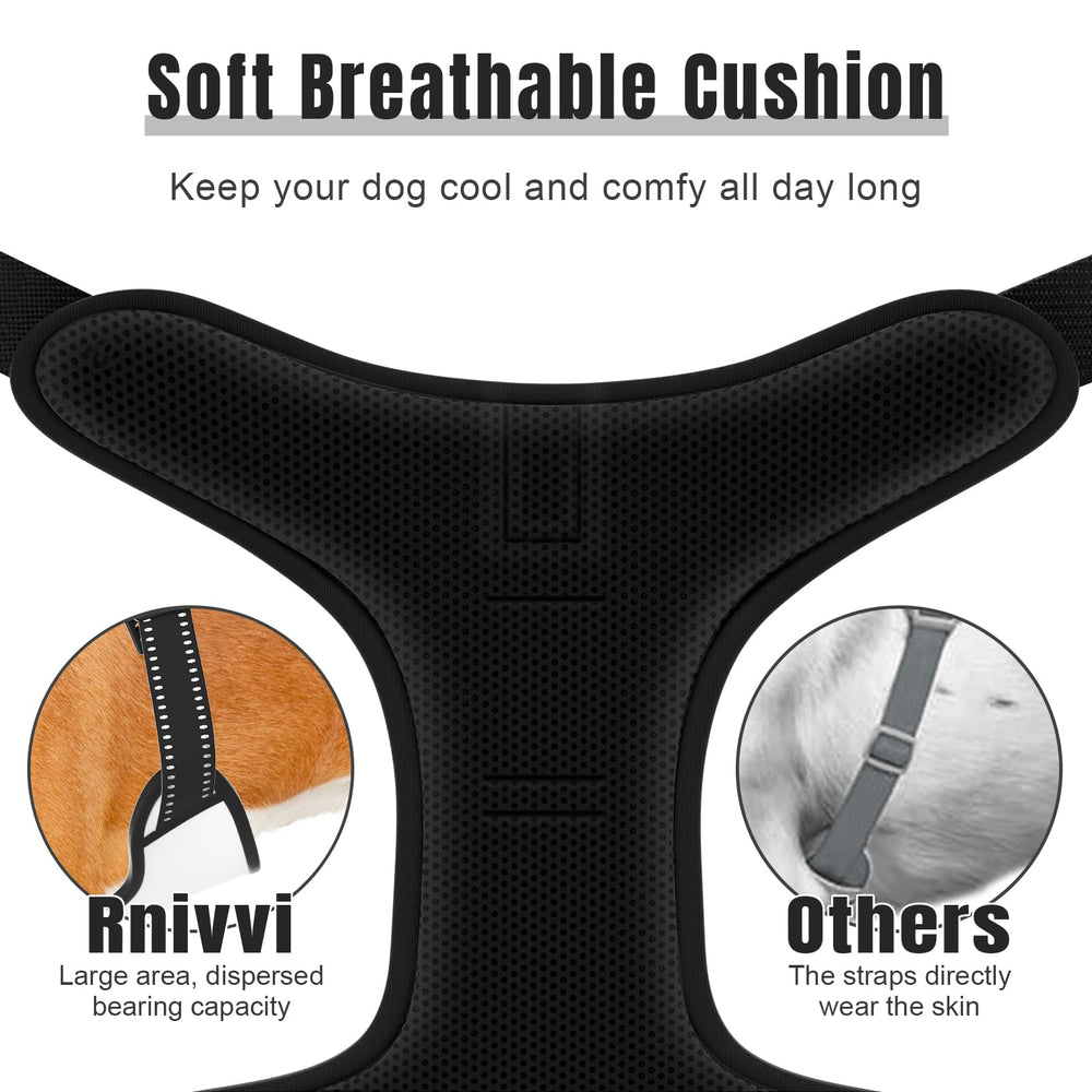 Rnivvi No Pull Harness padded shoulder area reduces rubbing during wear.