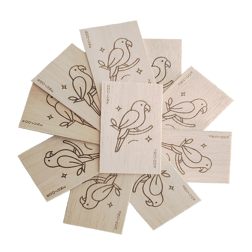 ROOJUNE safe, disposable shredding slices reduce boredom in parrots.