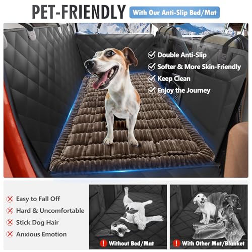 ROUWINNE dog bed shows soft flannel surface for cozy comfort