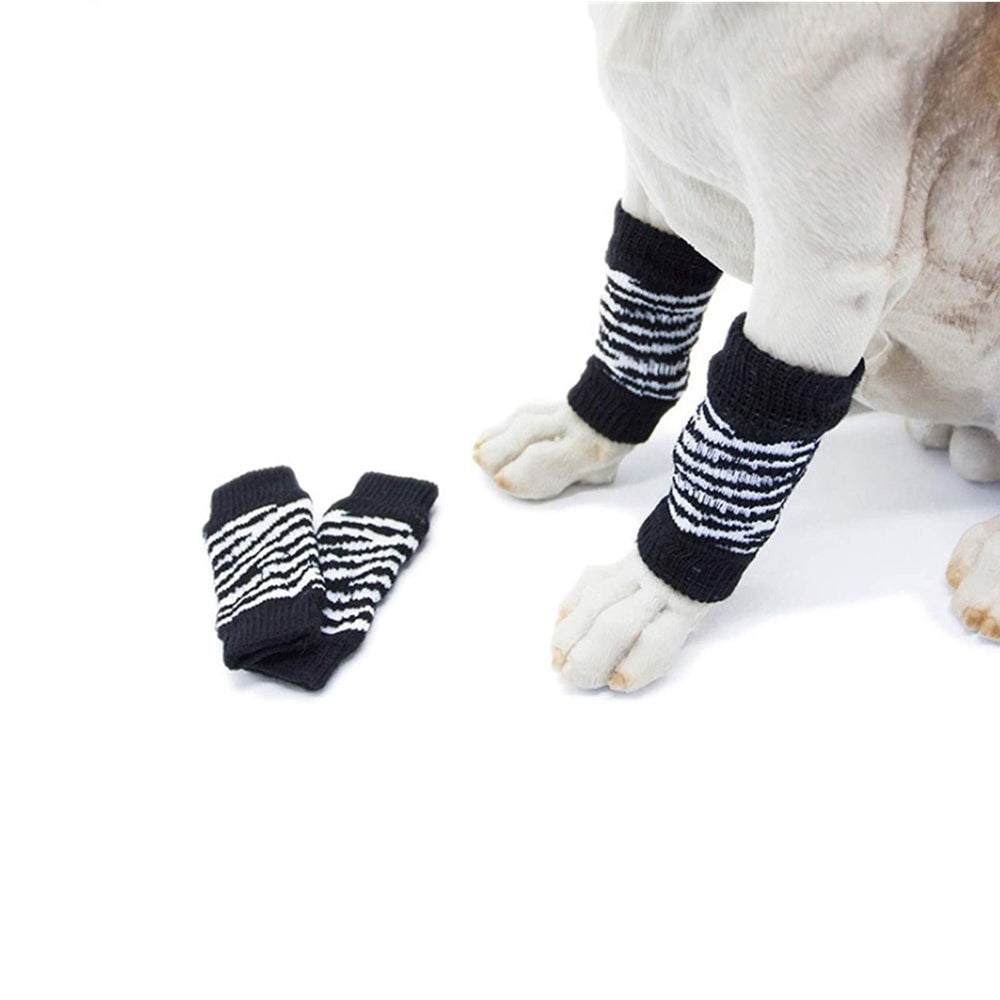 Sizing guide visual for ROZKITCH elbow protector ensures proper fit for small pets.