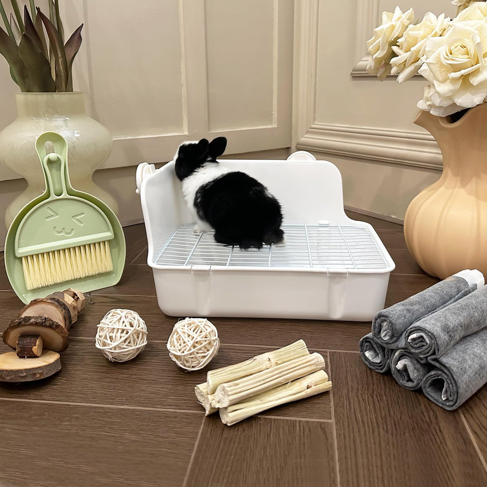 RubyHome Rabbit Litter Box corner setup fits small to medium pets comfortably
