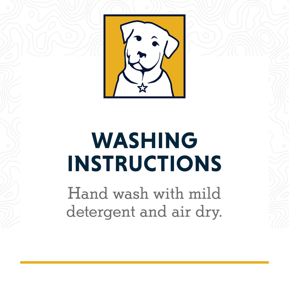 Ruffwear Front Range Leash locking clip action ensures secure attachment.