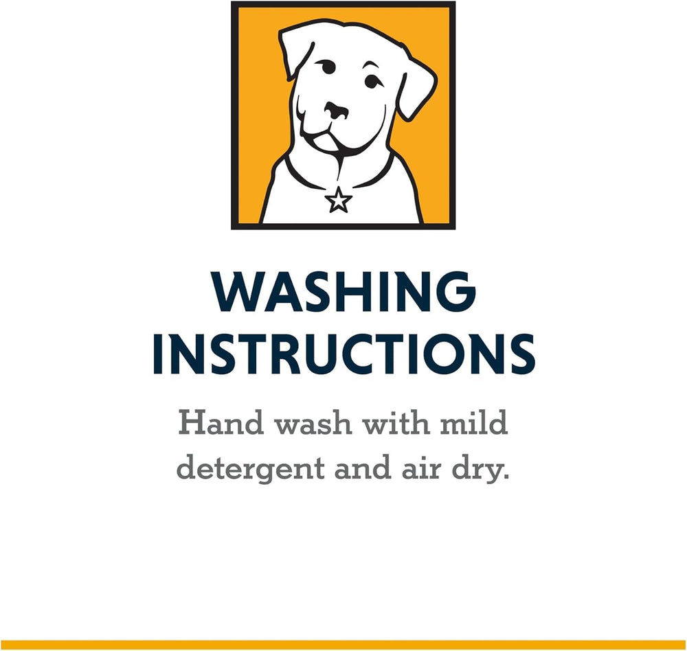 Ruffwear Hitch Hiker hands-free use during a trail walk