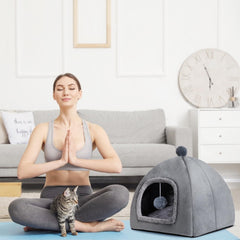 RUONARIER cat bed cave removable mattress showcases easy cleaning and customization.