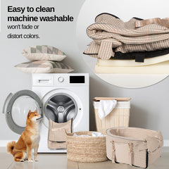 RUONARIER center-console dog seat with plastic support plate enhances stability.