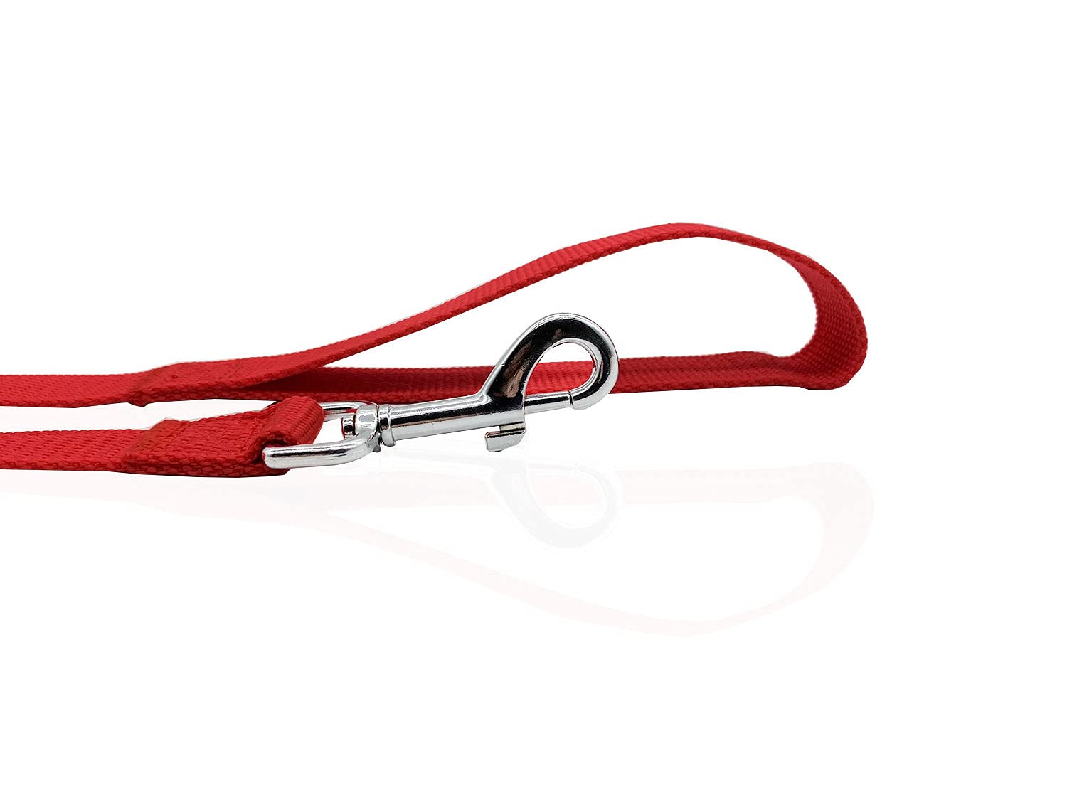 SALO leash hardware features stainless steel snap hook with 360 swivel for secure attachment.